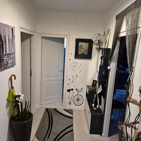 Апартаменты Apartman Ambient *